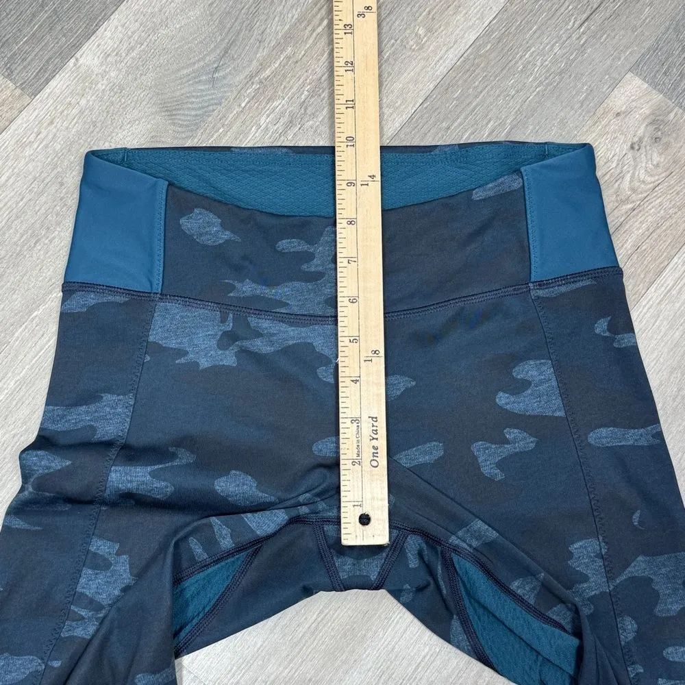 Lululemon Clip In Crop Capri Leggings Teal Blue Camo Size 6 Athletic Yoga - Image 10
