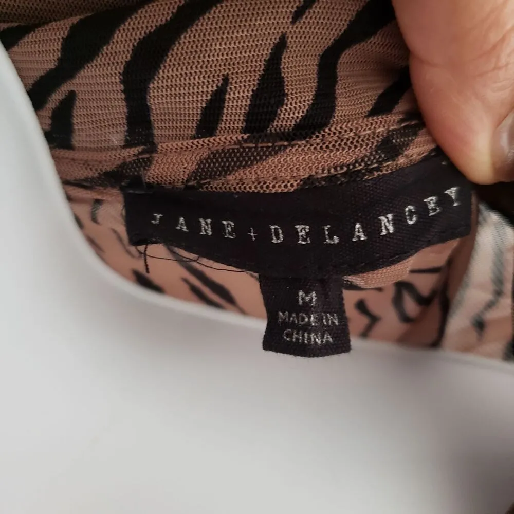 Jane & Delancey Blouse Womens Medium Animal Print Button Up Sheer Shirt - Image 10