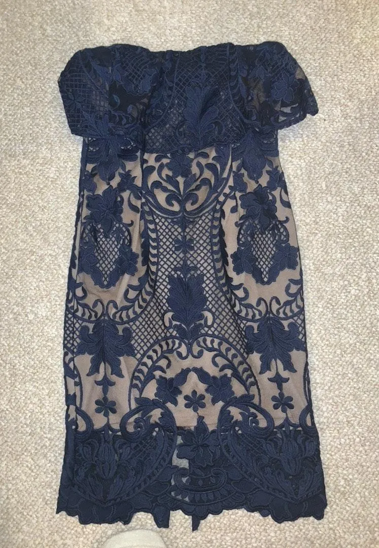 Blue Lace Dress - Image 10