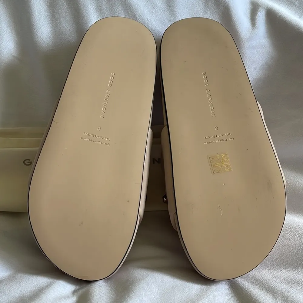 Good American Gold Chain Platform Slide Sandals NIB - Image 7