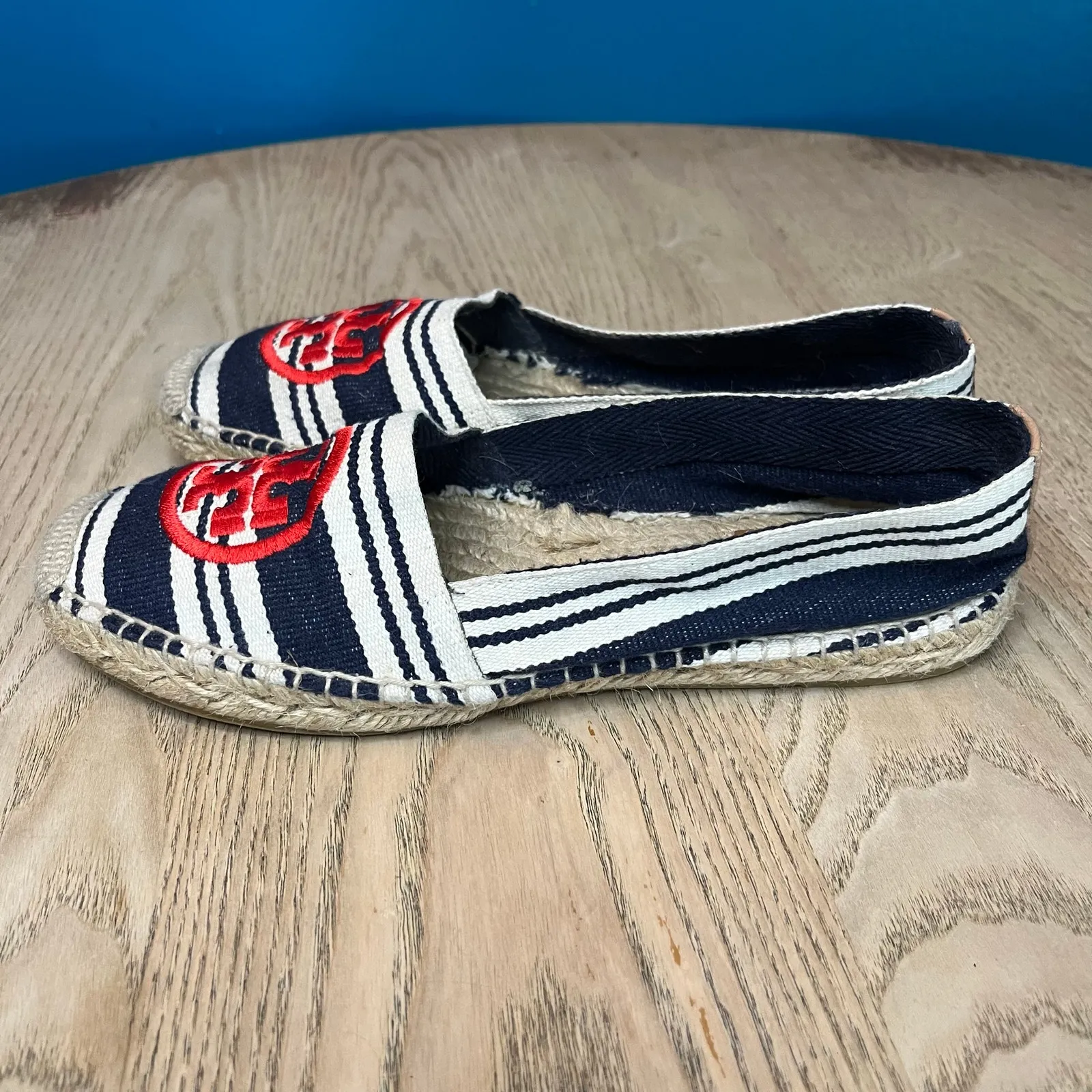 Tory Burch Canvas Striped Espadrille Slip On Red Navy Nautical Women’s Size 8 - Image 3