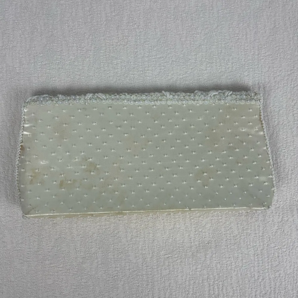 Vintage Handmade Floral Beaded Sequins Satin‎ Clutch White - Image 2