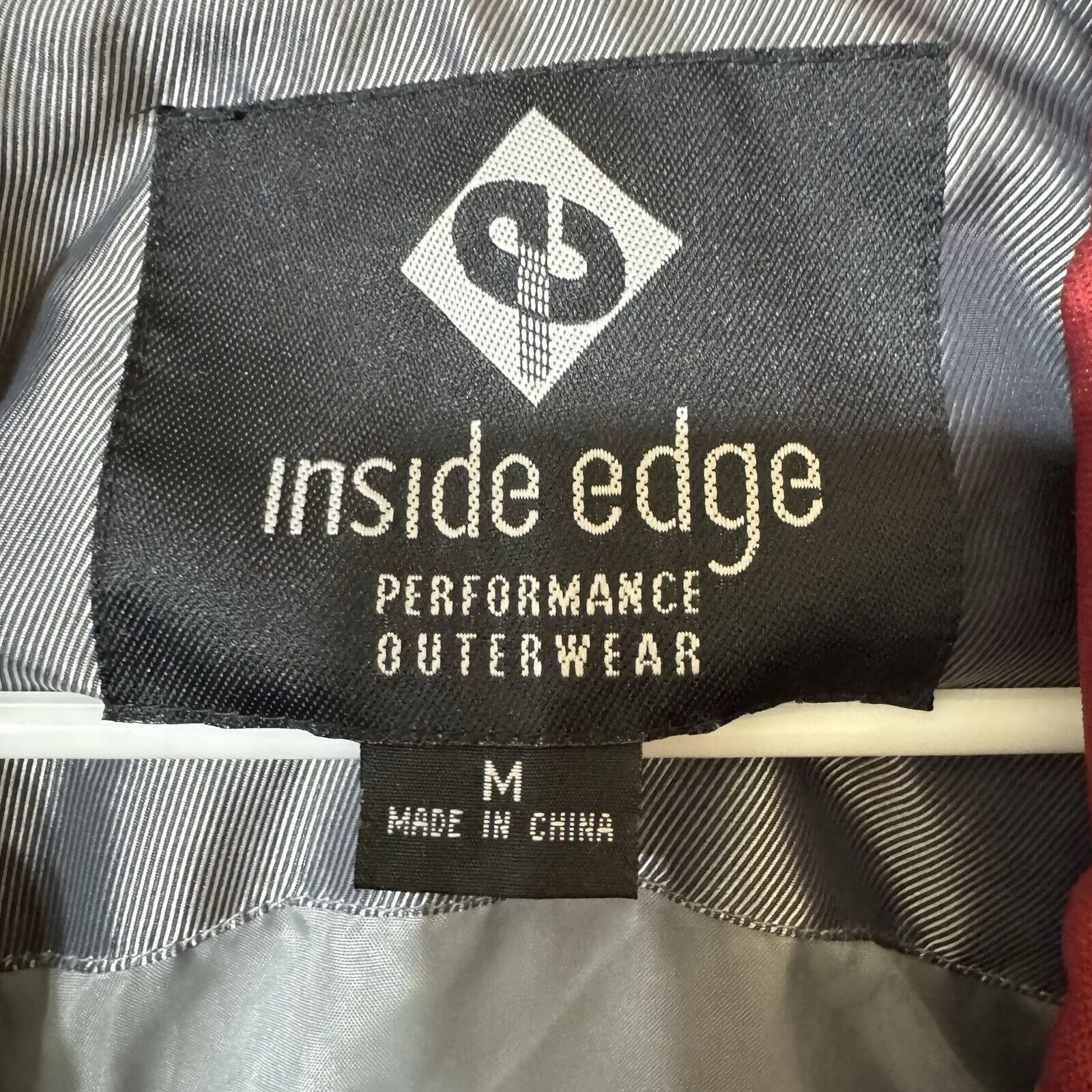 NWT Y2K‎ Inside Edge M Performance Pocket Quilted Outerwear Ski Winter coat Red Size M - Image 2