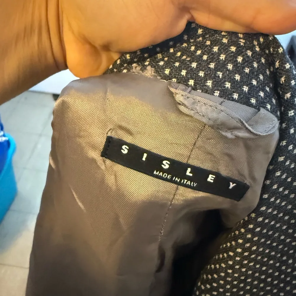 Sisley Gray and Cream Polka Dot Wool Longline Blazer - Image 4