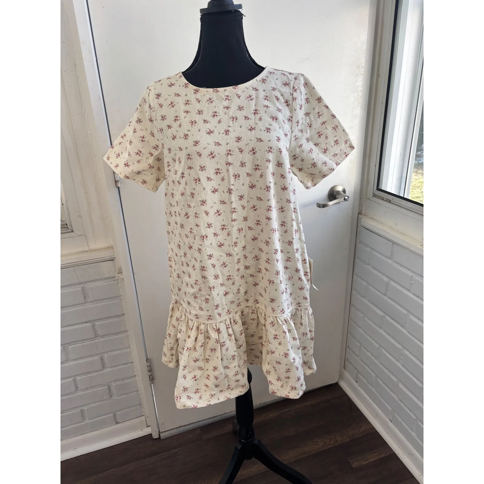 Bohme NWT Ellie Babydoll Dress Medium boho ruffle floral resortwear beach - Image 2