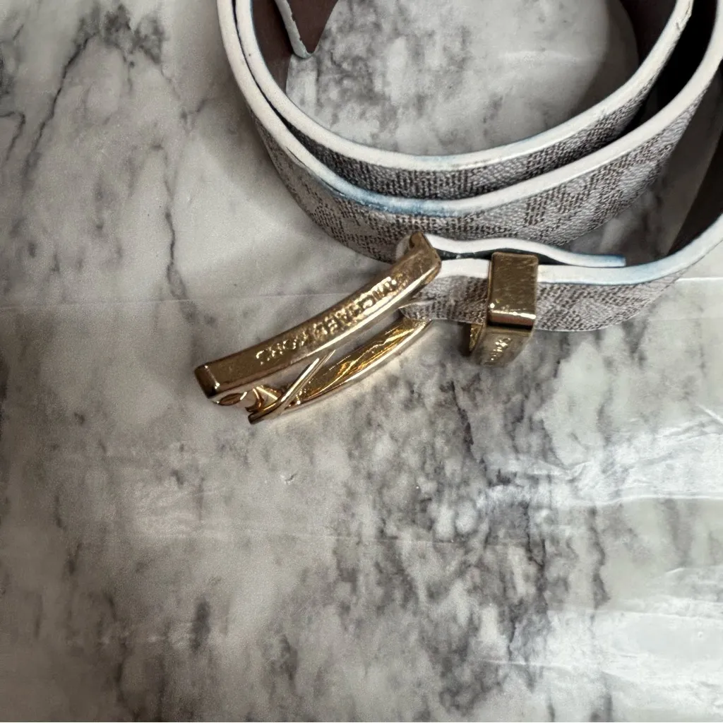 Michael Kors MK logo white gold buckle belt size small faux leather - Image 2