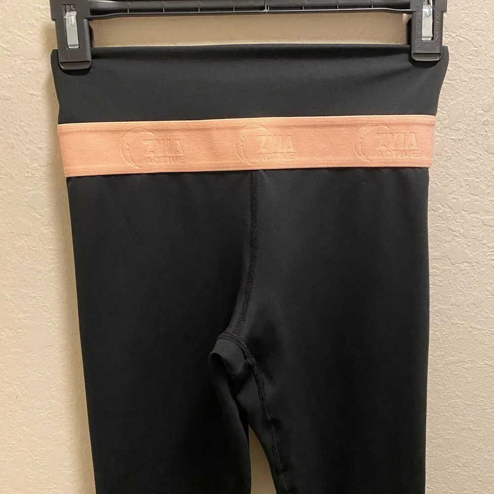 ZYIA Active Black & Peach Light N Tight High Rise Legging Size 2 - Image 3
