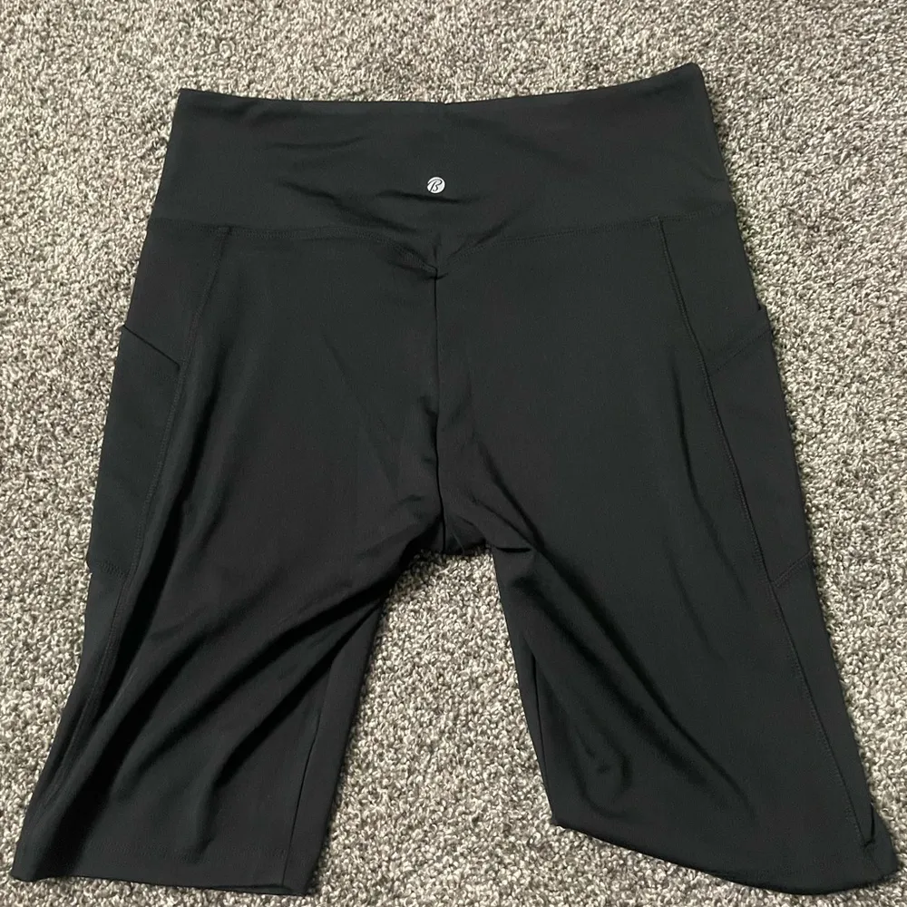 black bike shorts with pockets XL - Image 8