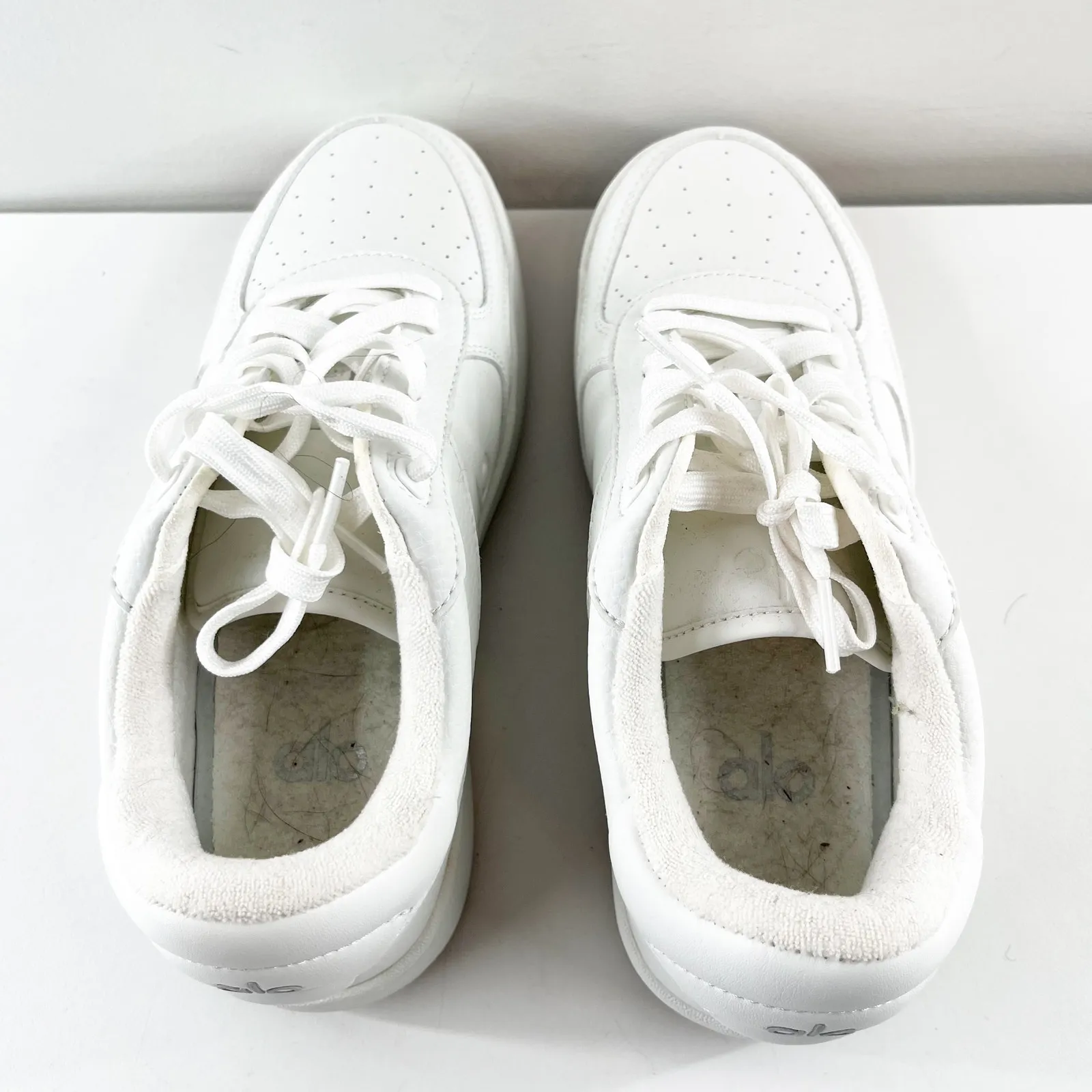 Alo Recovery Mode Casual Cushioned Lace Up Shoes Sneakers Natural White Gum 7 - Image 5