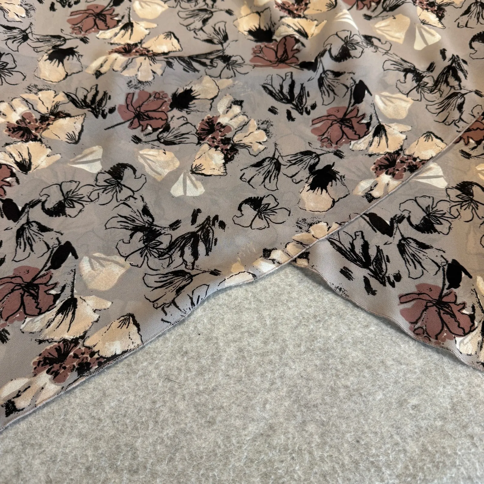 Leith Asymmetrical Hem Midi Skirt Womens S Grey Floral Elastic Waist Polyester - Image 9