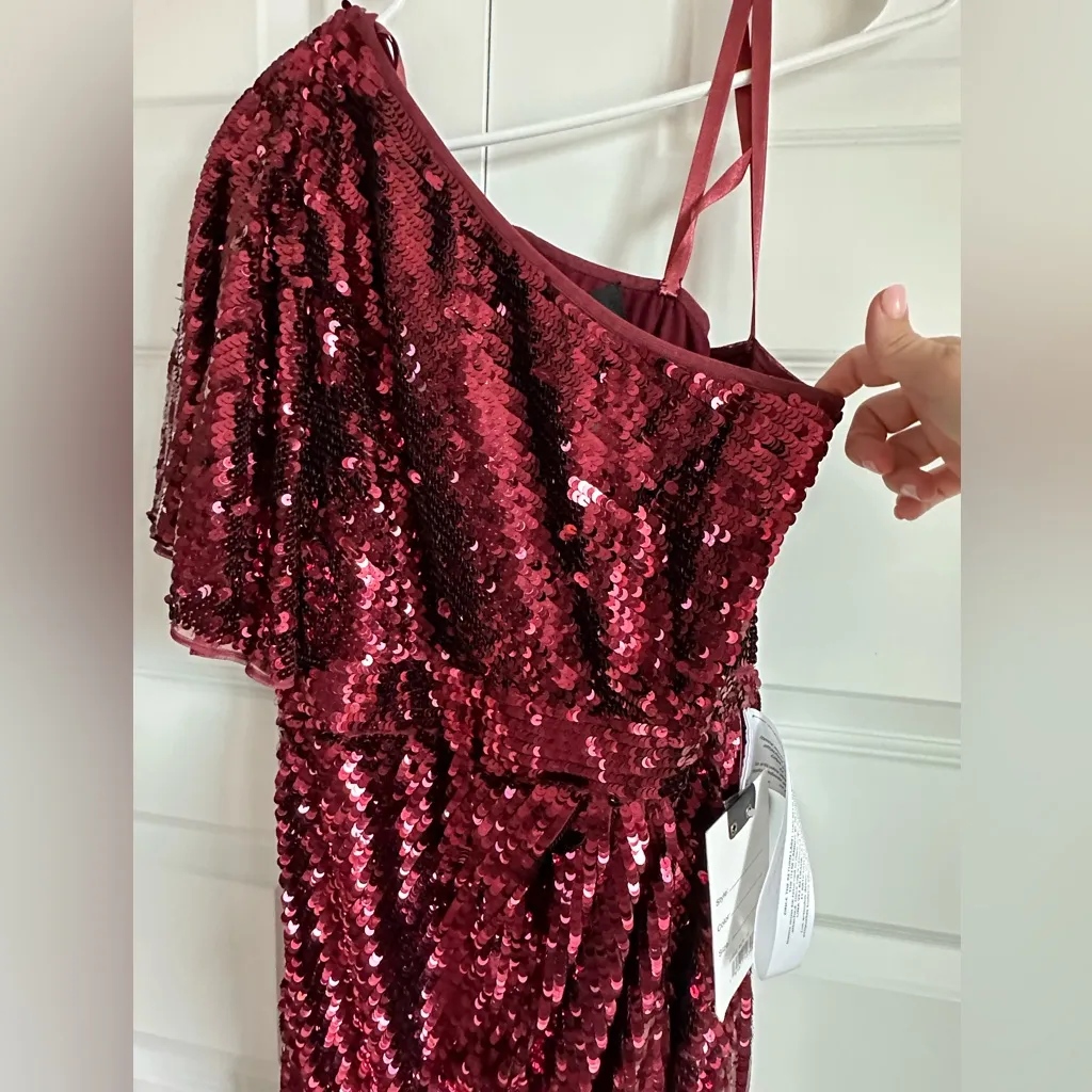 Mac Duggal 93540 Burgundy Embellished Cap Sleeve Cowl Neck Trumpet Gown 10 NWT‎ - Image 5