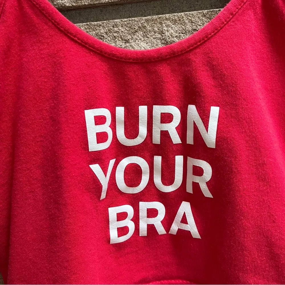 Minga London burn your bra crop tank top red white small - Image 5