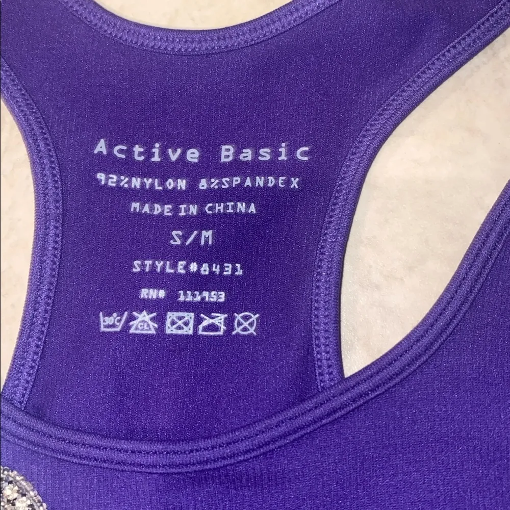 Active basic tank top size small - Image 3