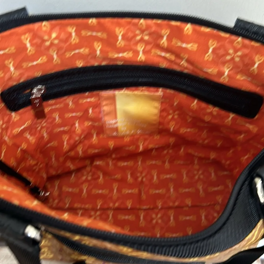 MICHELE & YVETTE OILCLOTH Handbag, Pouch & Drink Cover Tan - Image 5