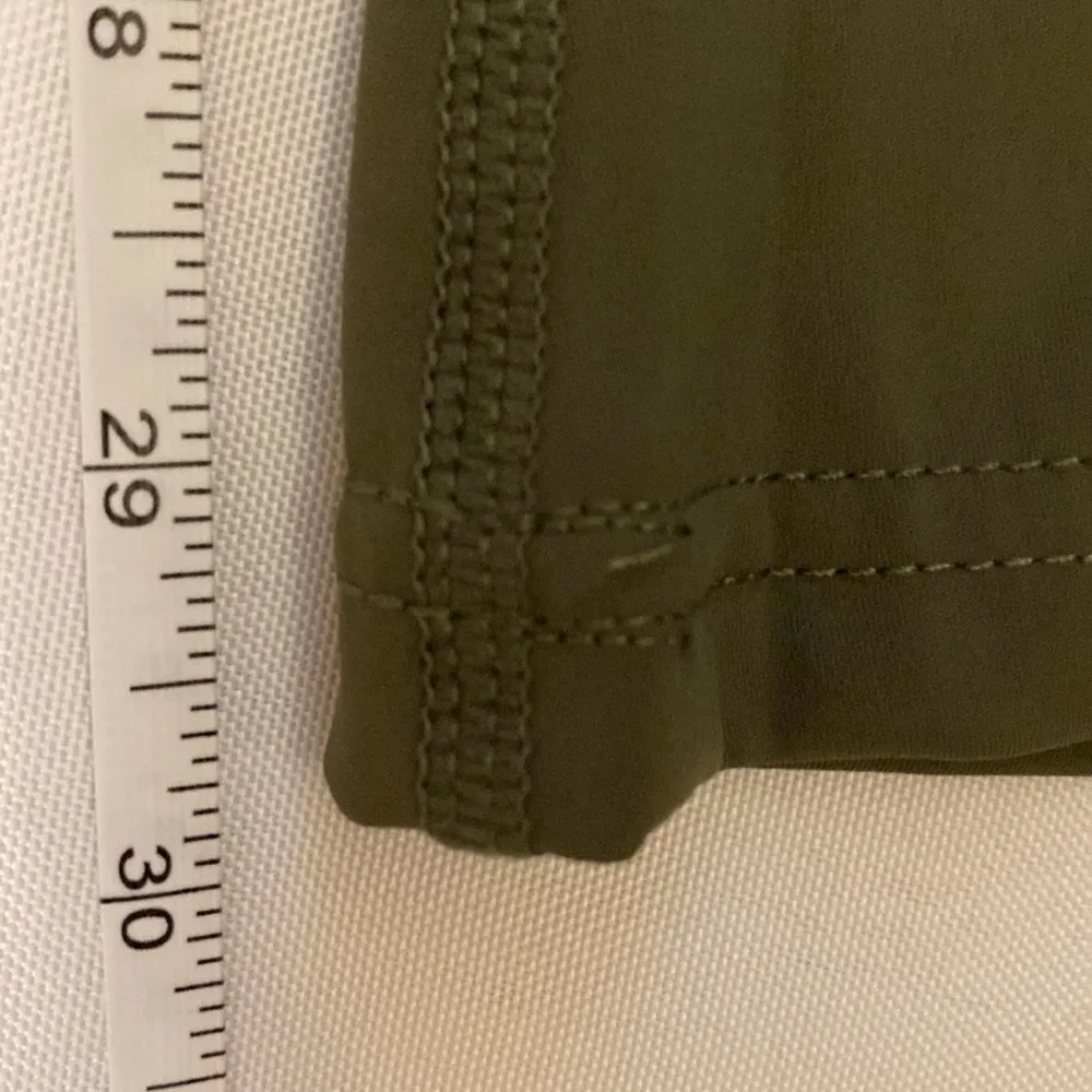 V Cross High Waisted Yoga Leggings Matcha Green Women Size Small NWOT - Image 6