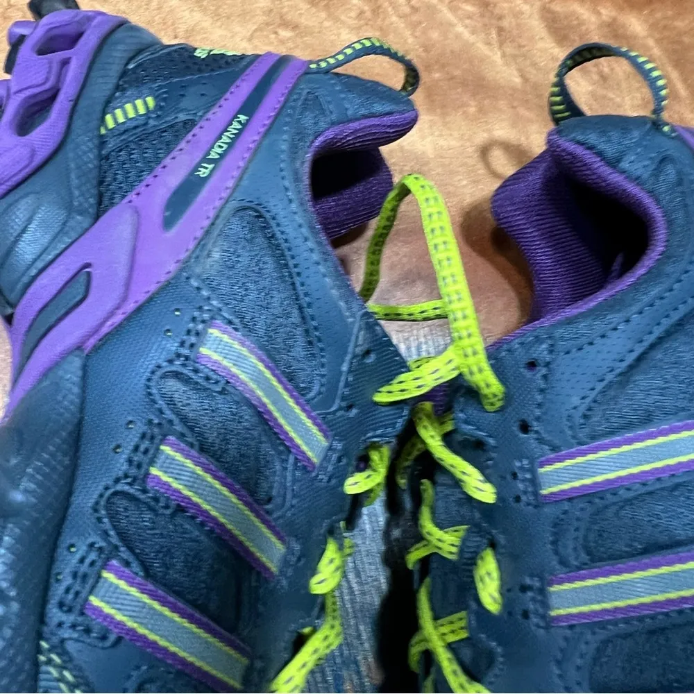 Adidas Kanadia TR Trail running shoes purple gray yellow size 8 - Image 5