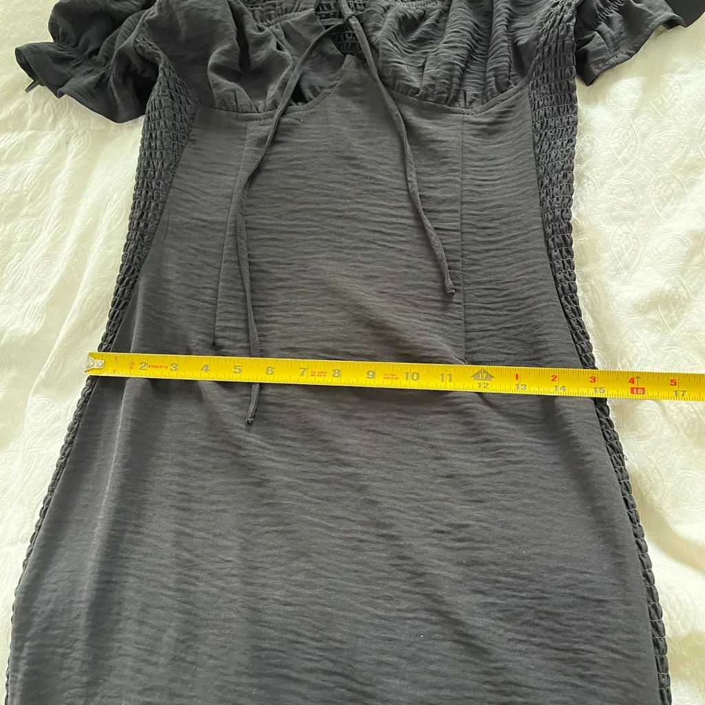 Love Tree Black Off-Shoulder dress - Image 4