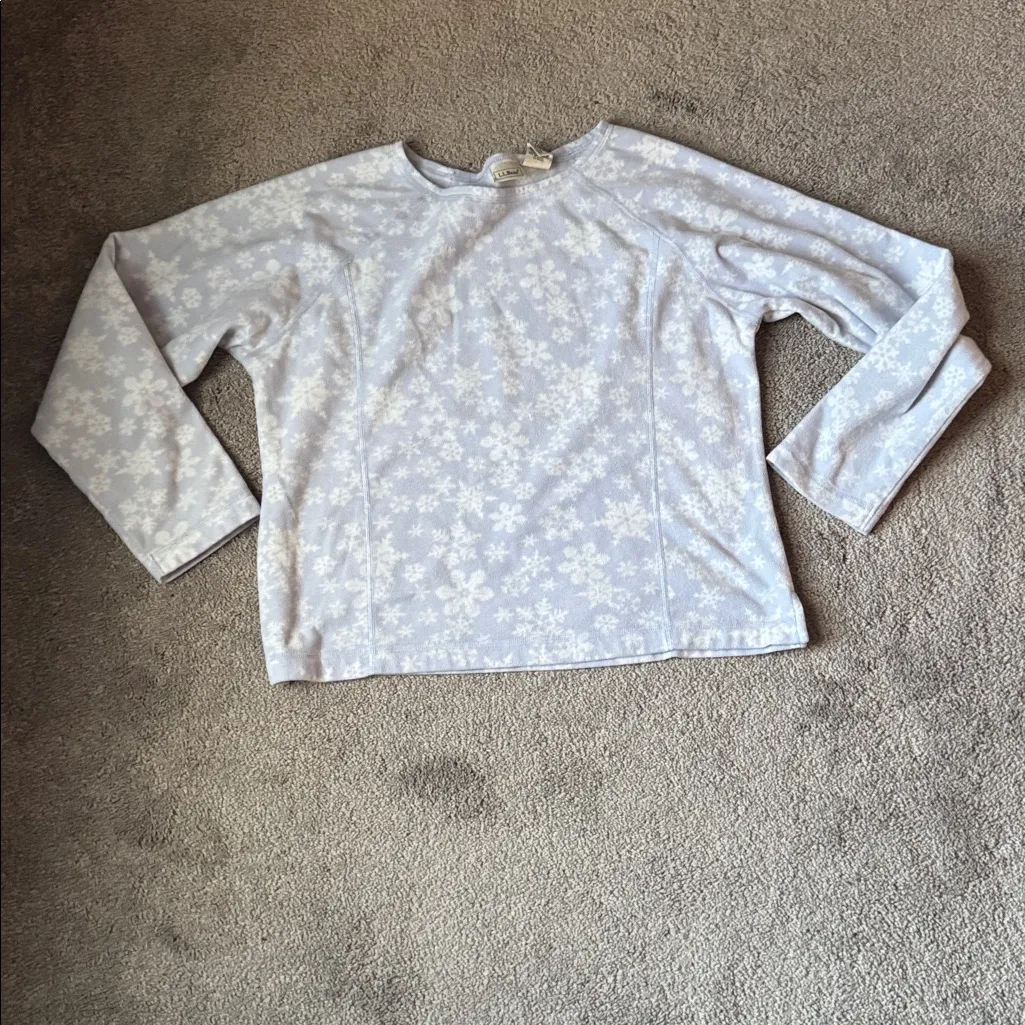 L. L. Bean Pale Lavender Snowflake Fleece Pajama Set SIZE MP Purple Size M - Image 2