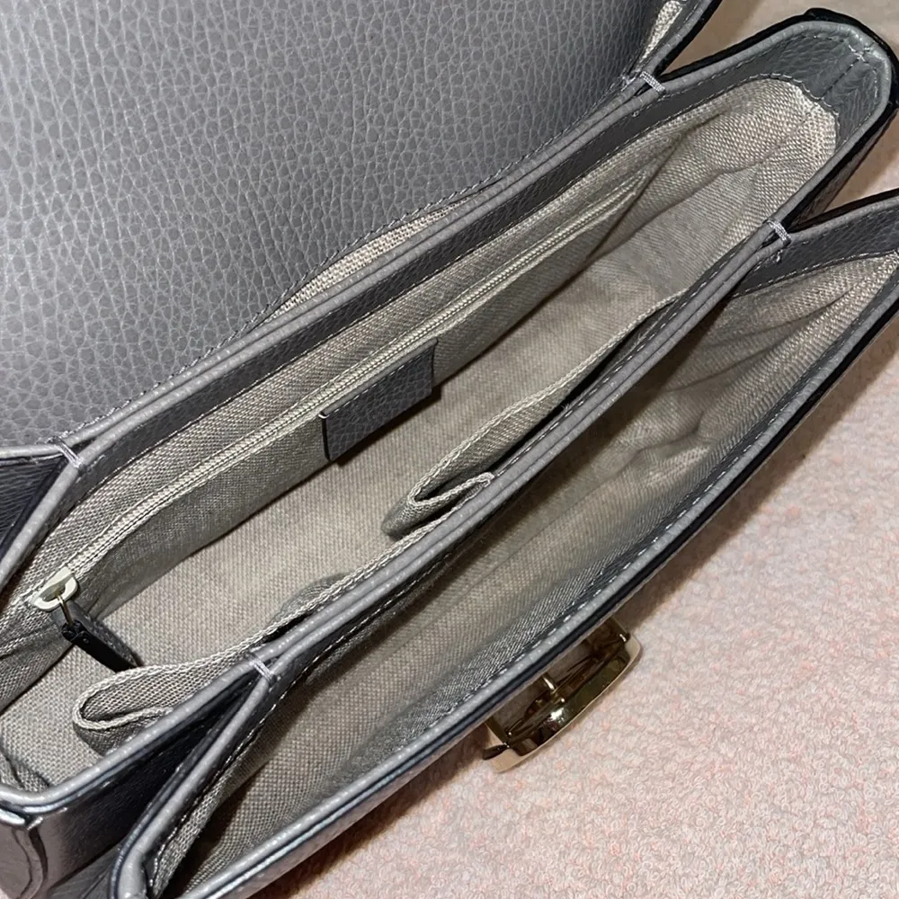 Gucci Interlocking Top Handle Bag in Grey - Image 12