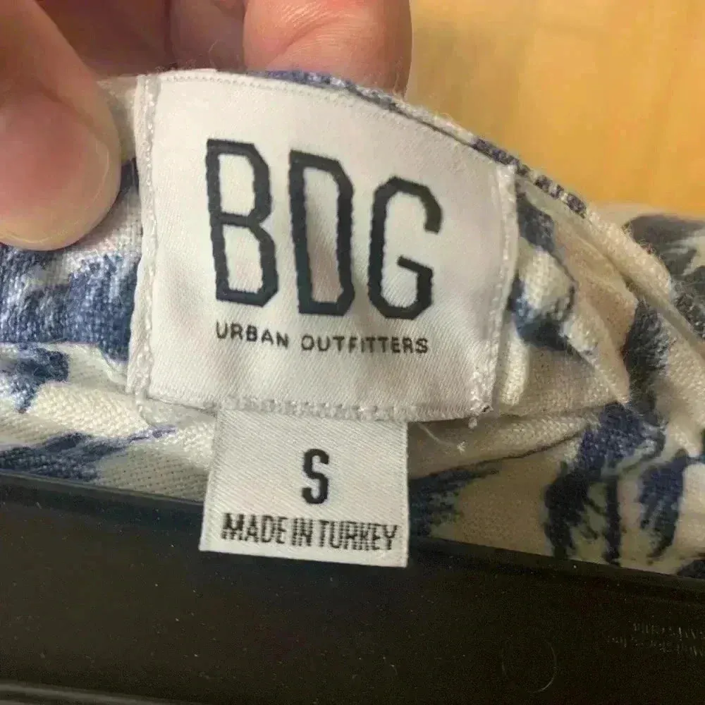 Urban Outfitters Linen Palm Tree Wrap Mini Skirt - Image 6