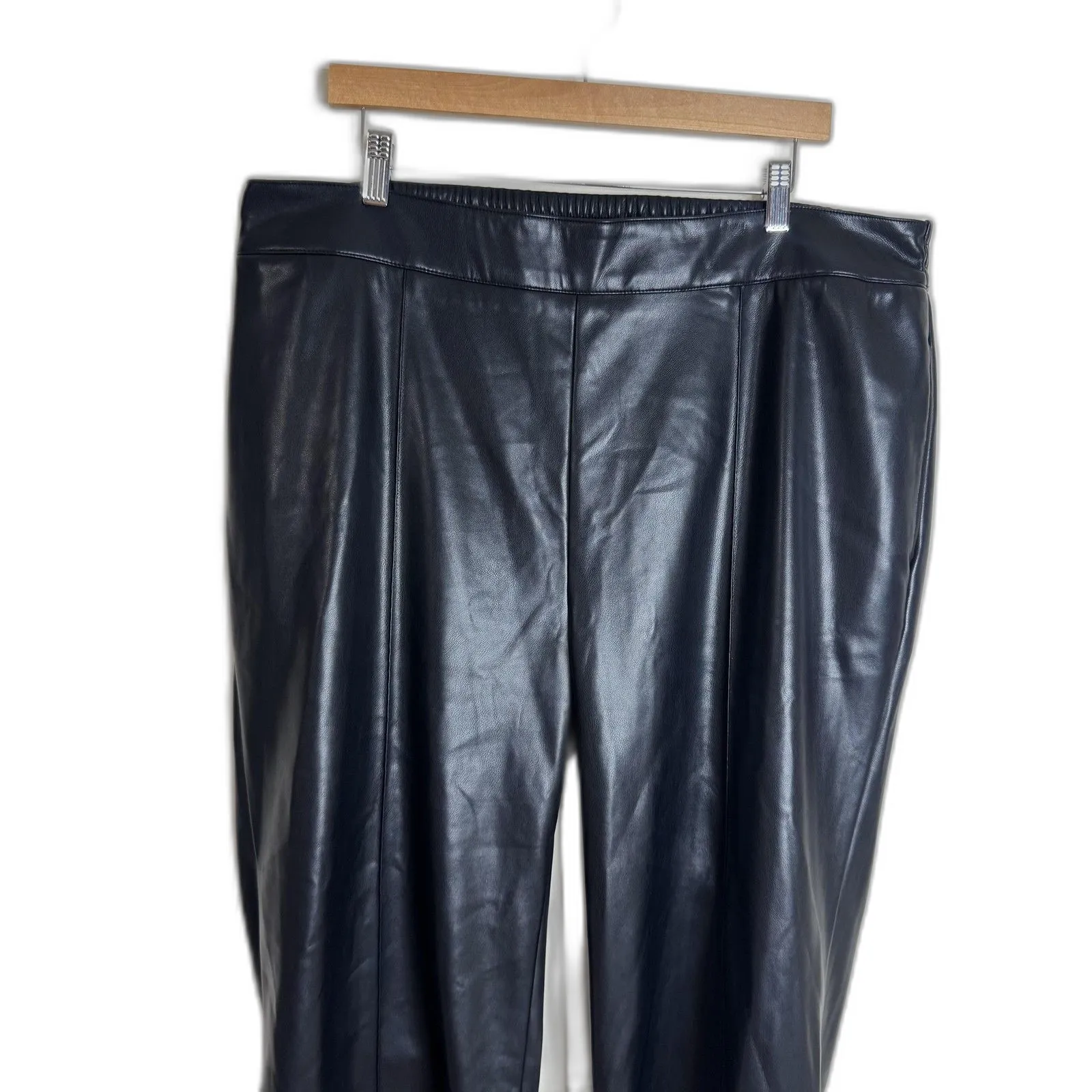 Soft Surroundings Pants Womens 1X Black Faux Leather Pull On Pockets Ankle - Image 2