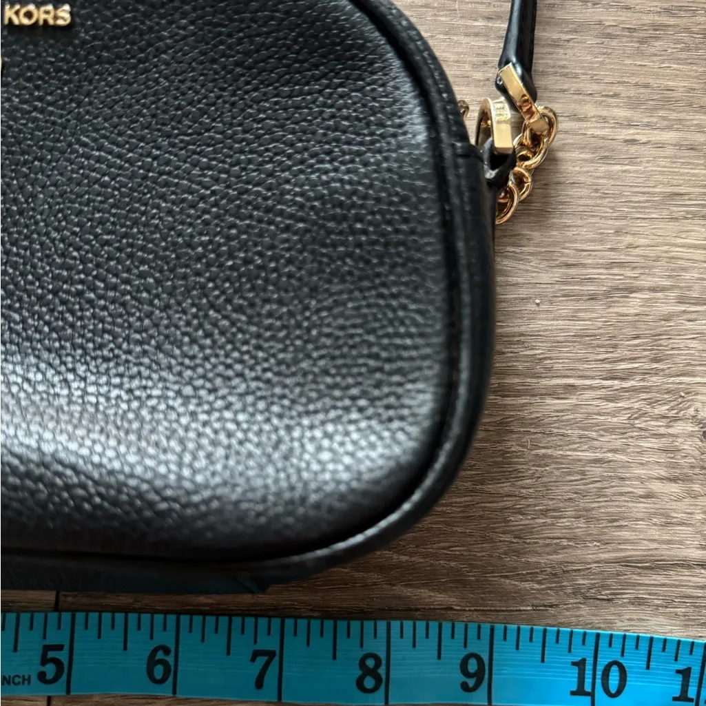 Michael Kors Jet Set Oval Pebble Leather Black Mini Crossbody Bag Purse - Image 2