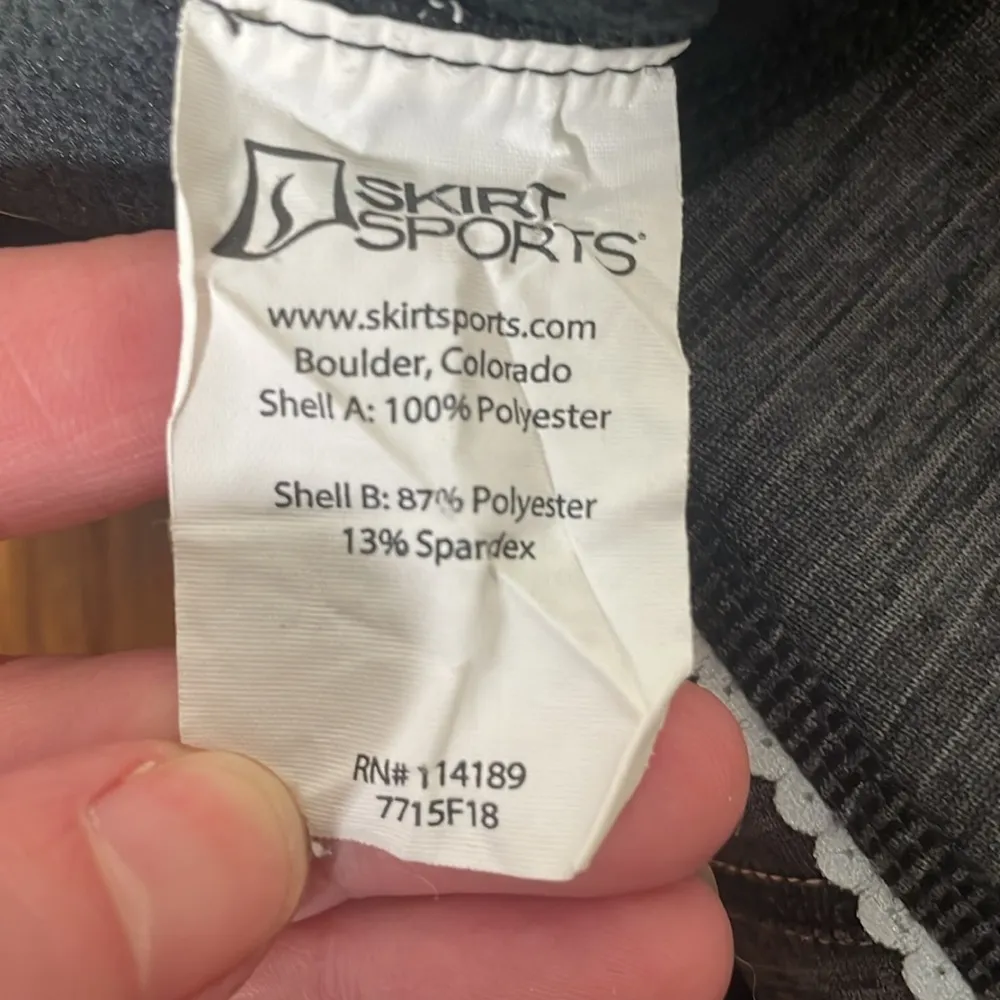 Skirt Sports Toasty‎ Cheeks Skirt Size XS Black Running Gray - Image 6