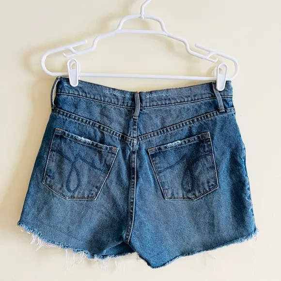 Mom Shorts High Rise Juicy by Juicy Couture‎ Denim Shorts Sz 28 - Image 2