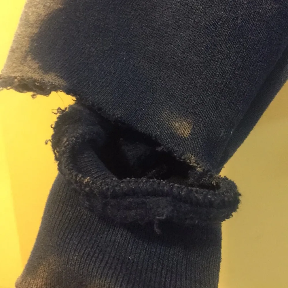 Notre Dame vintage distressed sweatshirt Sz large - Image 6