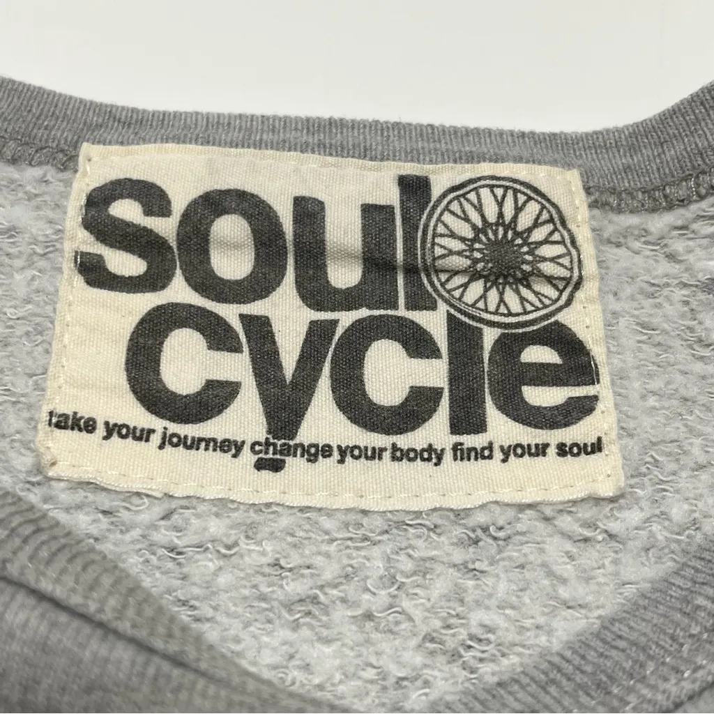 Soul Cycle Womens Size Medium Grey Gray Sweatshirt Long Sleeve Cycling Athletic - Image 3