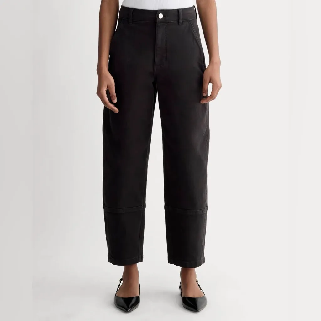 Everlane The Utility Barrel Pant in Black, Size 8 Tall - Image 2