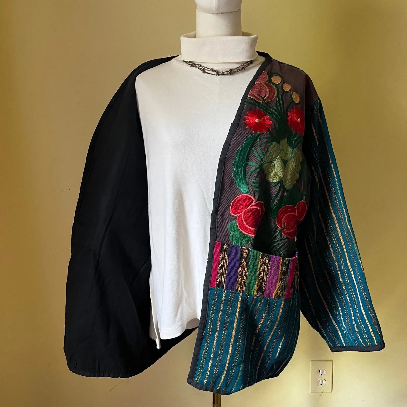 Vintage Boho Floral Embroidered‎ Kimono Jacket Artisan Folk Art Festival Coat OS Green Size undefined - Image 9