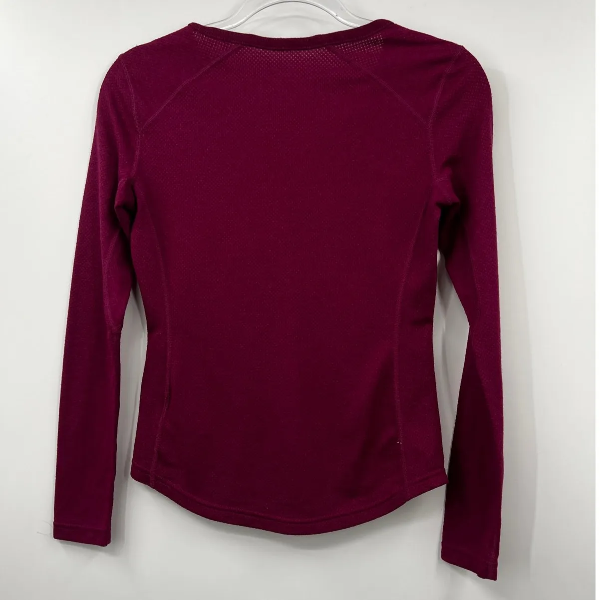 Mountain Hardwear Women's Lightweight Henley Top Long Sleeve Burgundy Size XS - Image 5