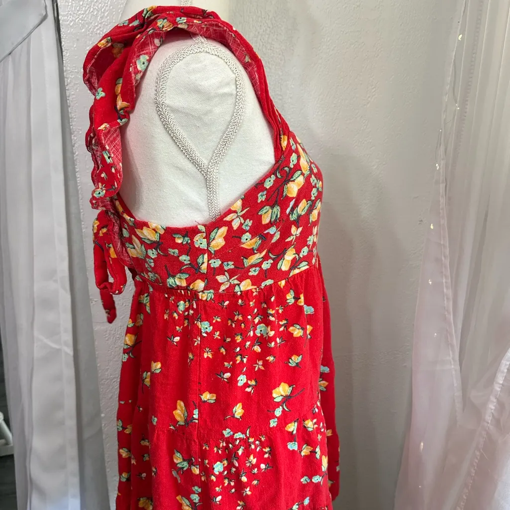 Lauren Conrad red floral dress size medium - Image 8