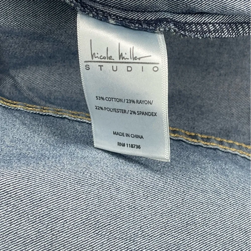 Nicole Miller • Jean Jacket • Winter • Fall • Medium • Denim - Image 4