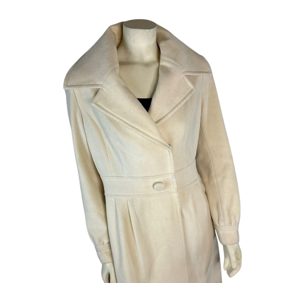 Retro Halogen fitted cream peacoat size medium - Image 16