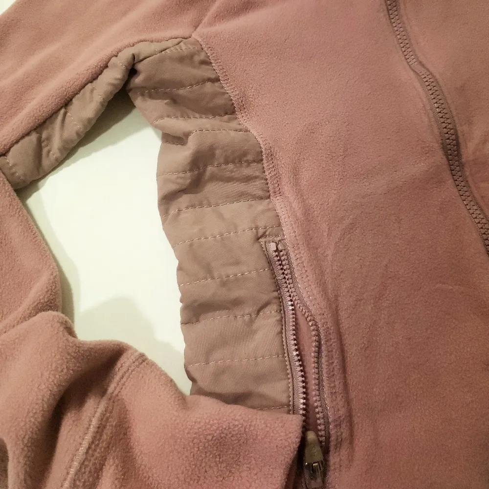 Abercrombie & Fitch Women's Zip-up Hoodie - Image 3