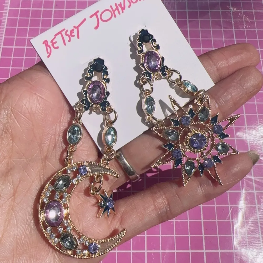 Betsey Johnson sun and moon purple white stones earrings drops gold tone - Image 3