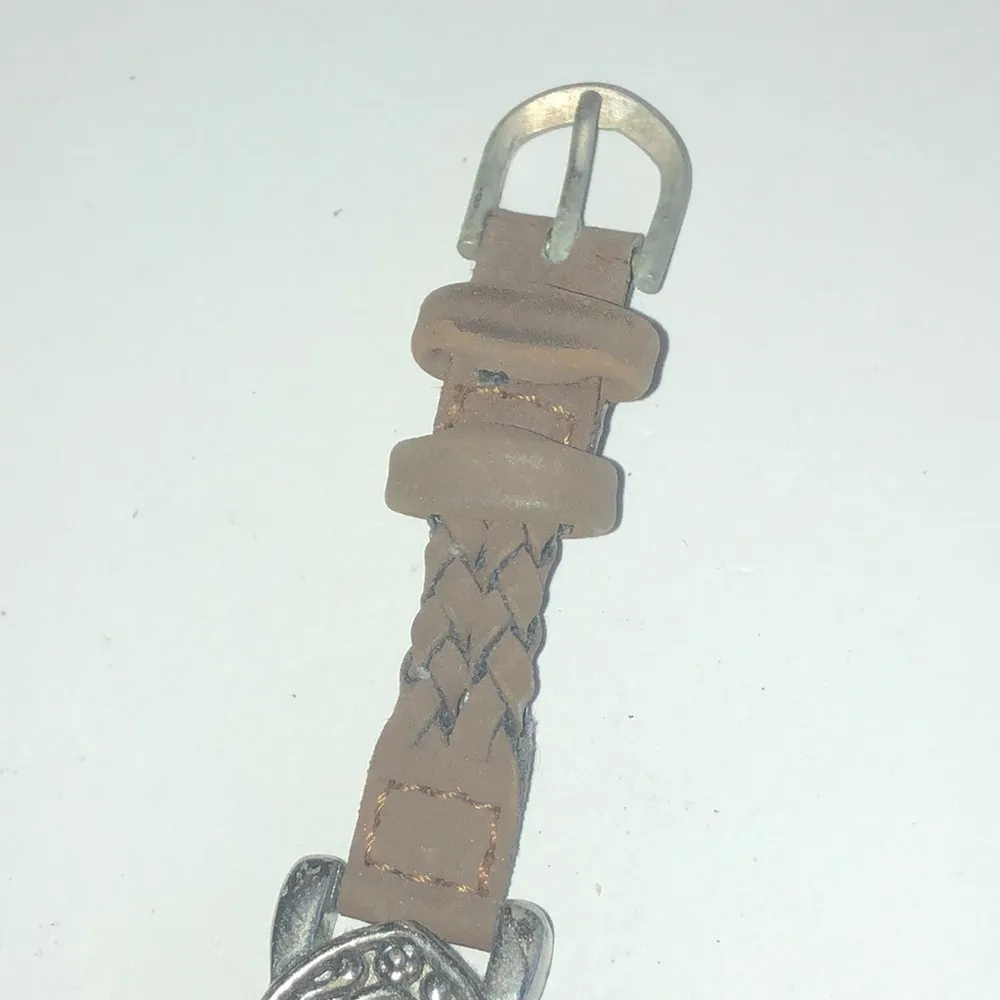 Vivani Brown Band Silver Tone Classic Boho Watch Wristwatch NEW BATTERY - Image 4