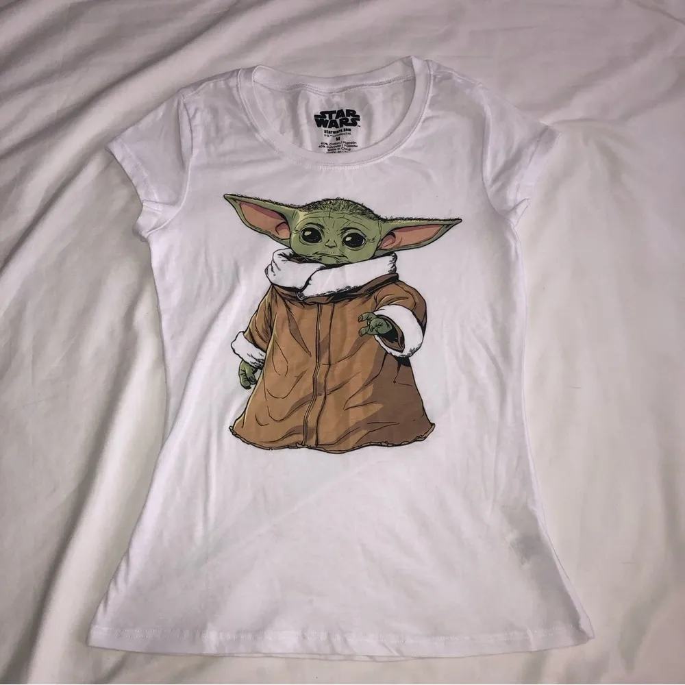 Grogu Baby Yoda Mandalorian White Fitted T-Shirt Medium Tee Star Wars - Image 5