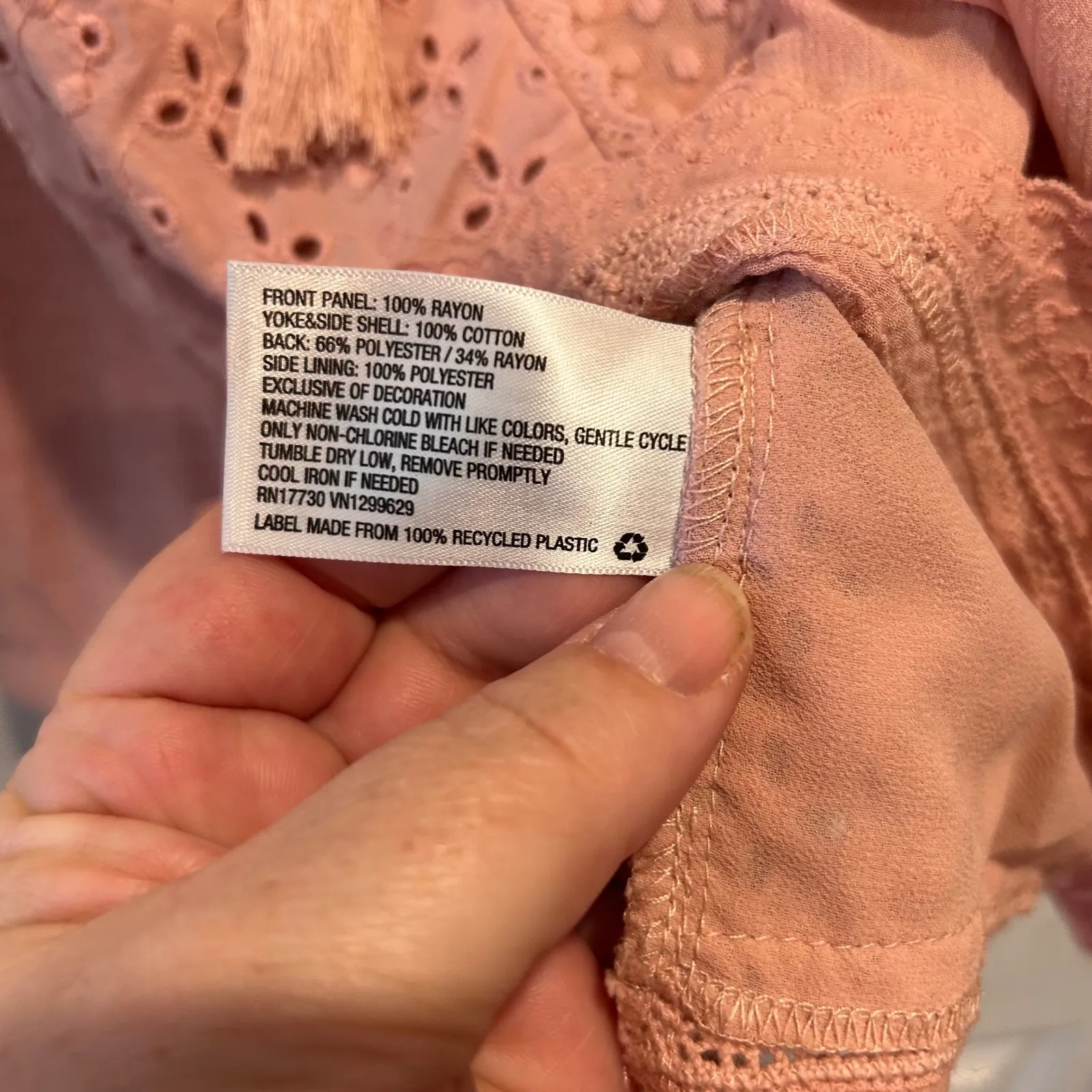 Knox Rose Women's Pink Eyelet Lace Tassel V Neck Sleeveless Top Sz M Cottagecore - Image 8