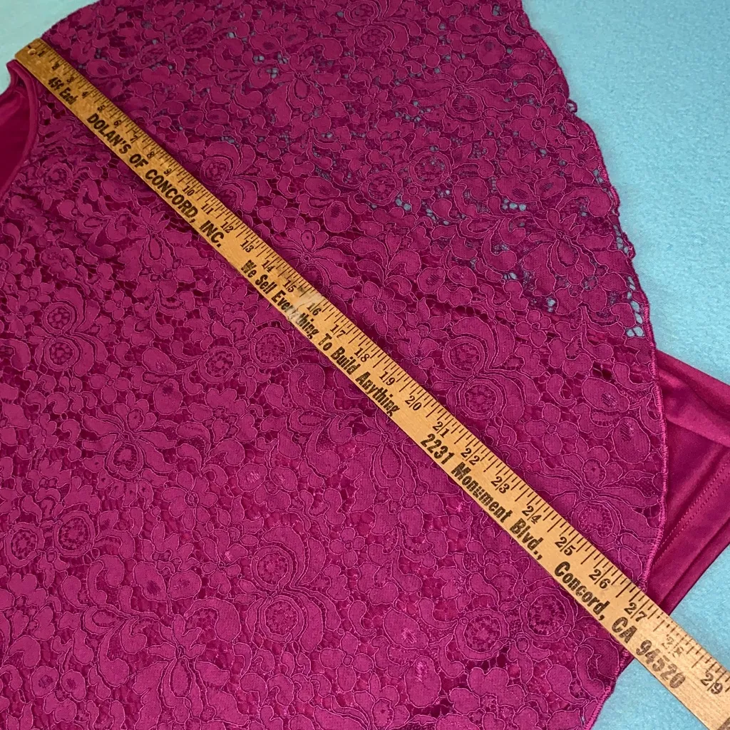 LYNN RYAN floral lace overlay poncho style attached tank top fuchsia size 3XL Purple - Image 10