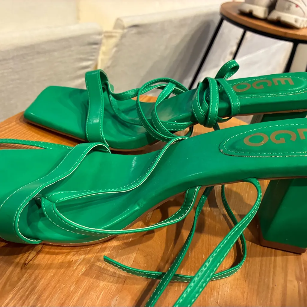 EGO Vibrant Green Strappy Heels - Image 4