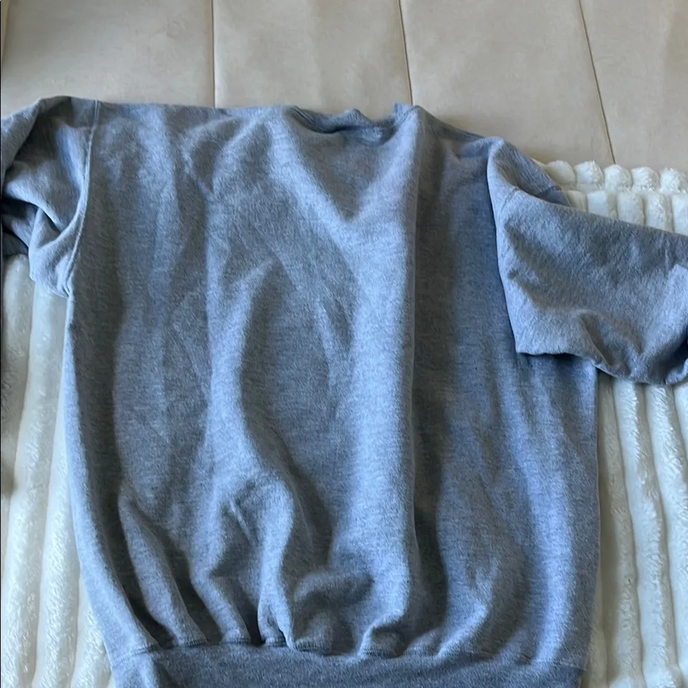 Disney Vintage Crewneck- Sunny Holidays 2004 - Image 7