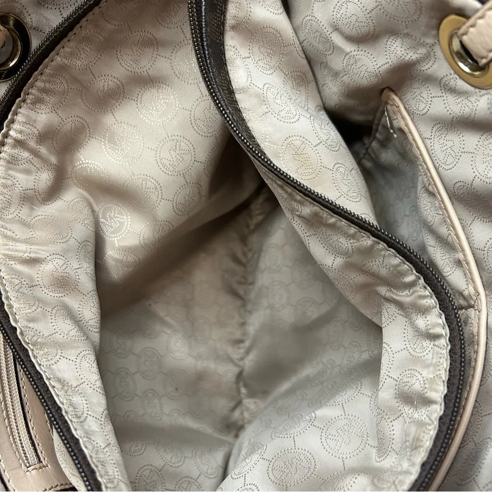 Michael Kors Jet Set Travel East West Signature Brown Tote Bag - Image 7