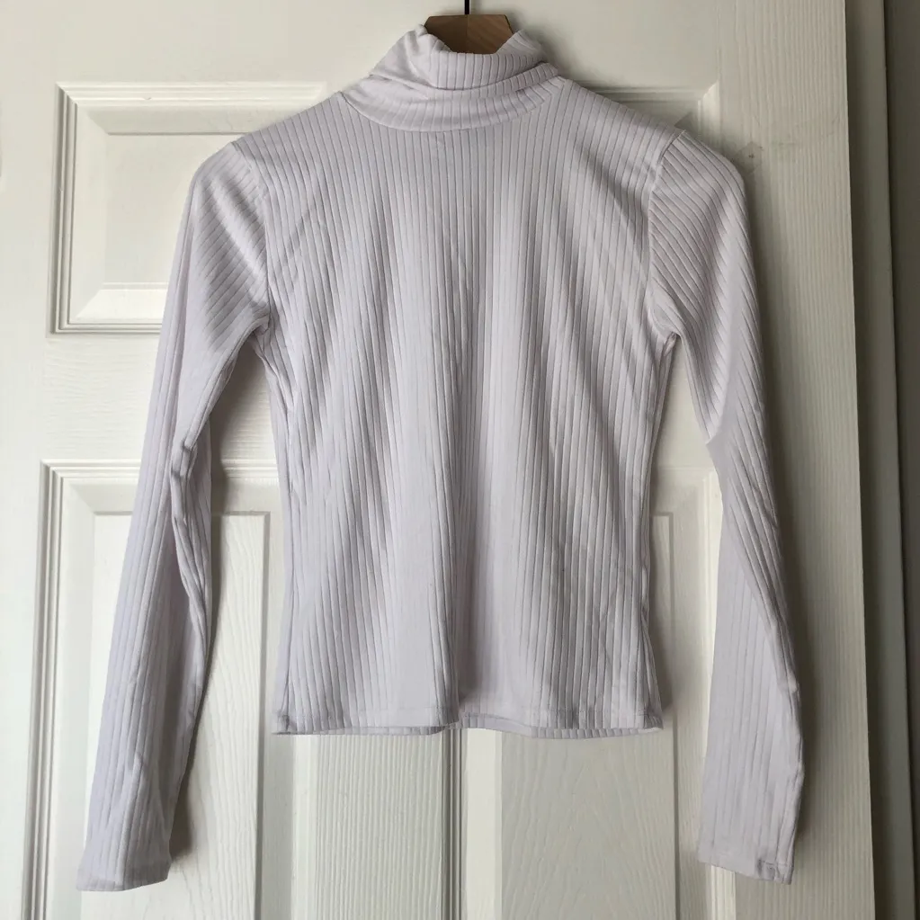 Derek Heart Longsleeve White Turtleneck - Image 2