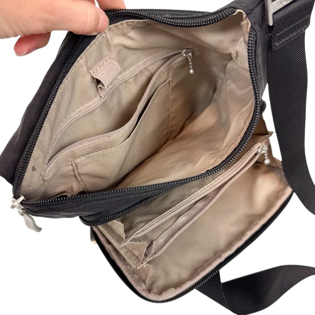 Baggallini Criss Cross Crossbody in Black with Sand Lining - Image 6