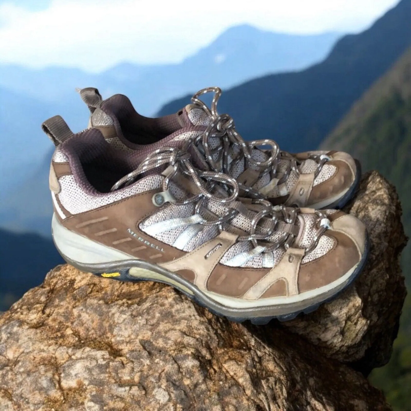 Merrell vibram sole hiking activity Adventure sneakers shoes Women’s Size 9 - Image 2