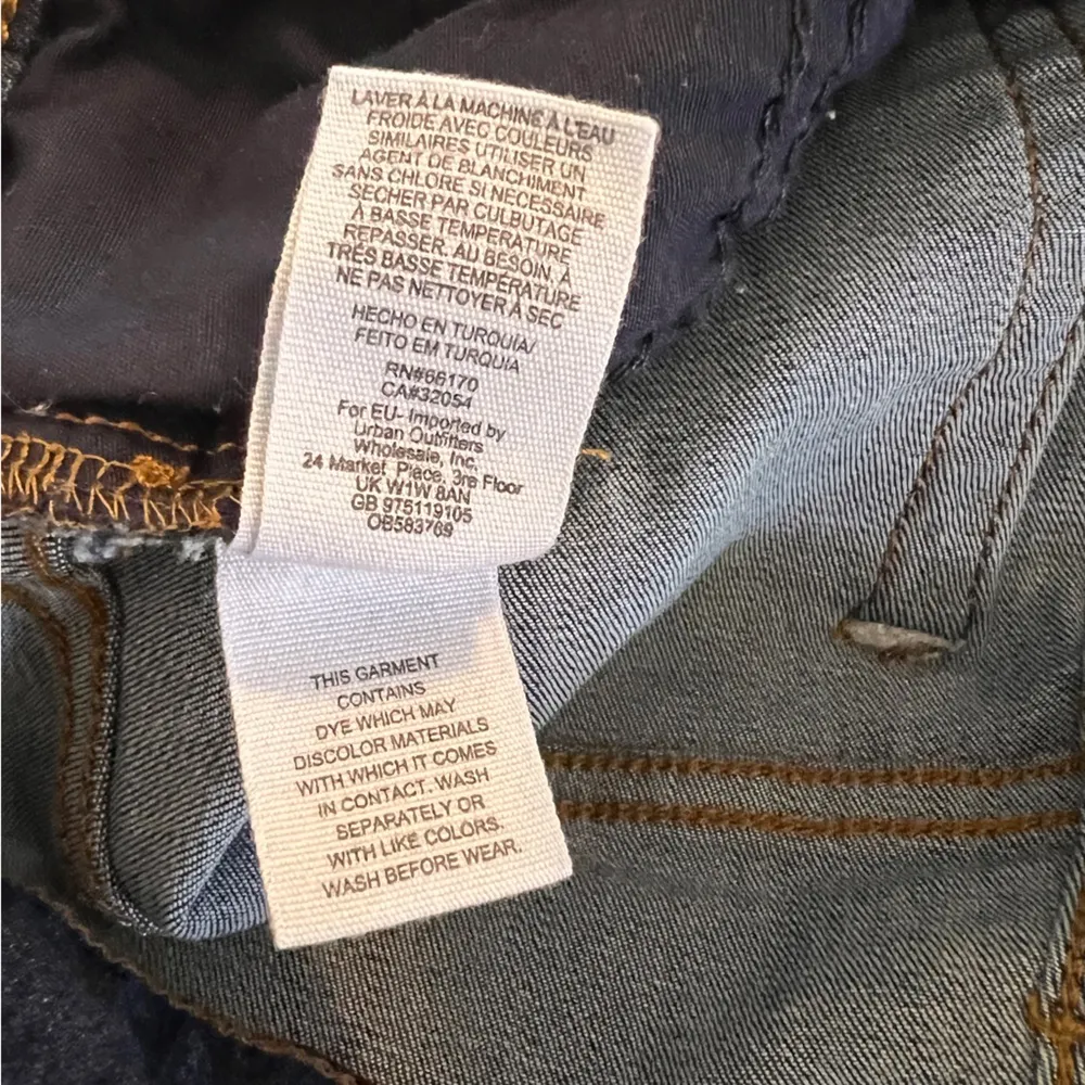 Free People Ripped Skinny Jeans 26 - Image 8