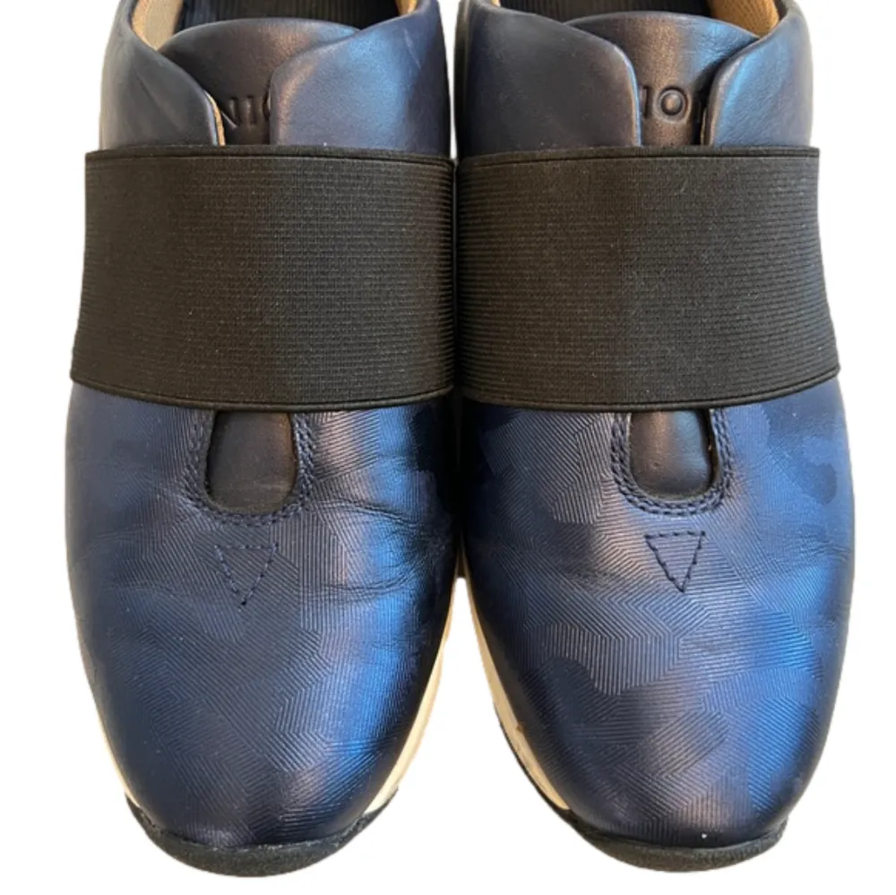 Vionic Codie Sapphire Blue (Navy) Camo walking shoe, size Women’s 7, EUC - Image 10